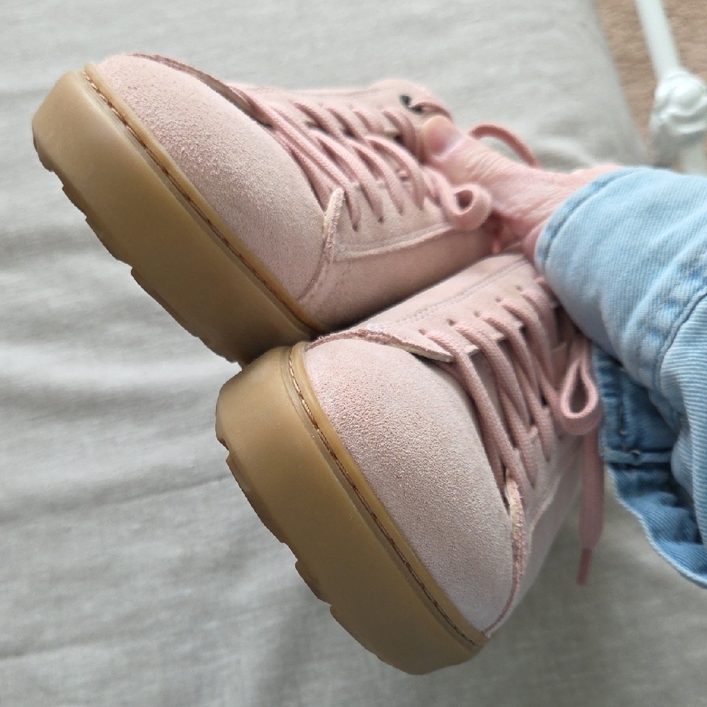Birkenstock Bend Low Pink Suede Sneakers - Picture 5 of 10